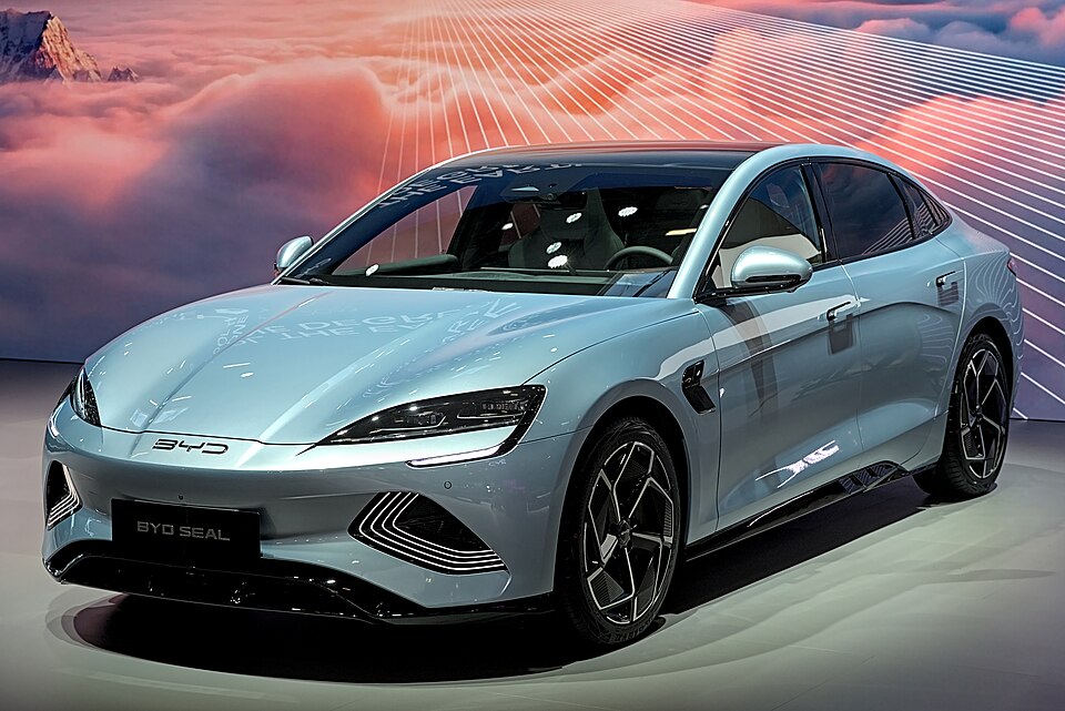 BYD Seal 2024 EV Long Range AWD sedan