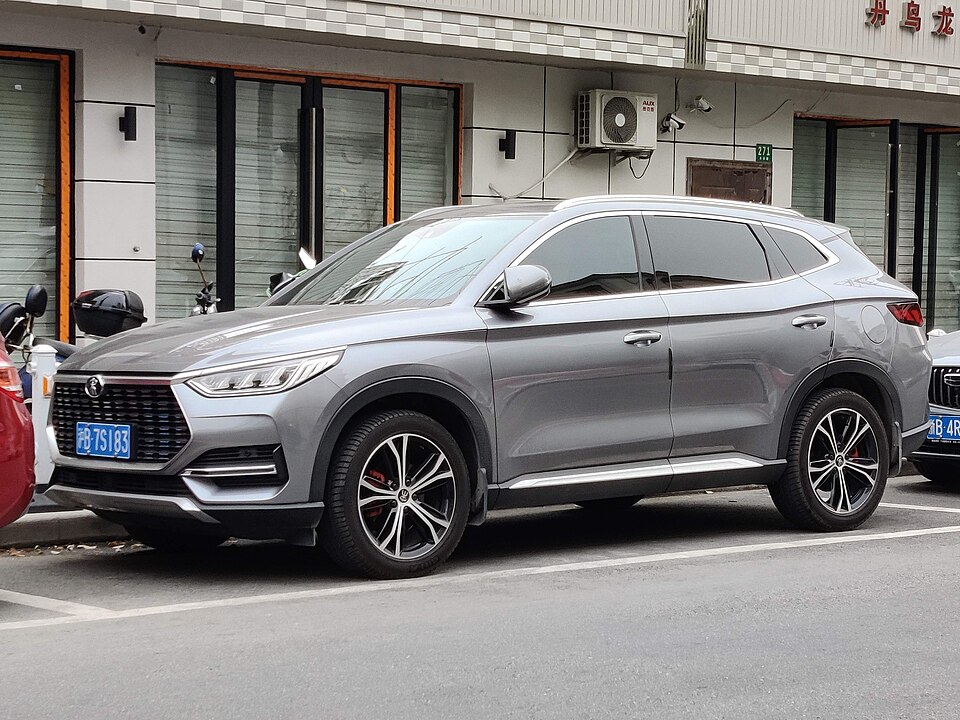 BYD Song PLUS DM-i 2024 Flagship SUV