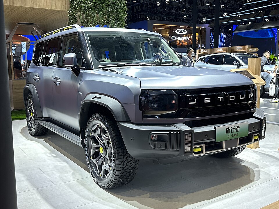 Jetour T2 2025 2.0TD XWD 7-Seater SUV